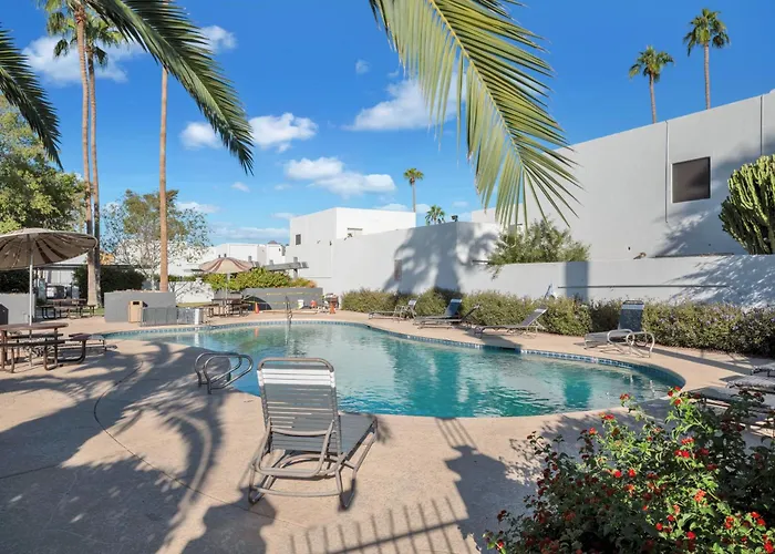The Cozy Cactus L 5 Min To Old Town L Pool L Hot Tub Scottsdale