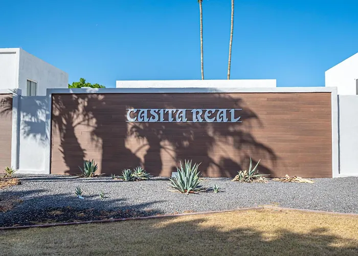 The Cozy Cactus L 5 Min To Old Town L Pool L Hot Tub Holiday home Scottsdale